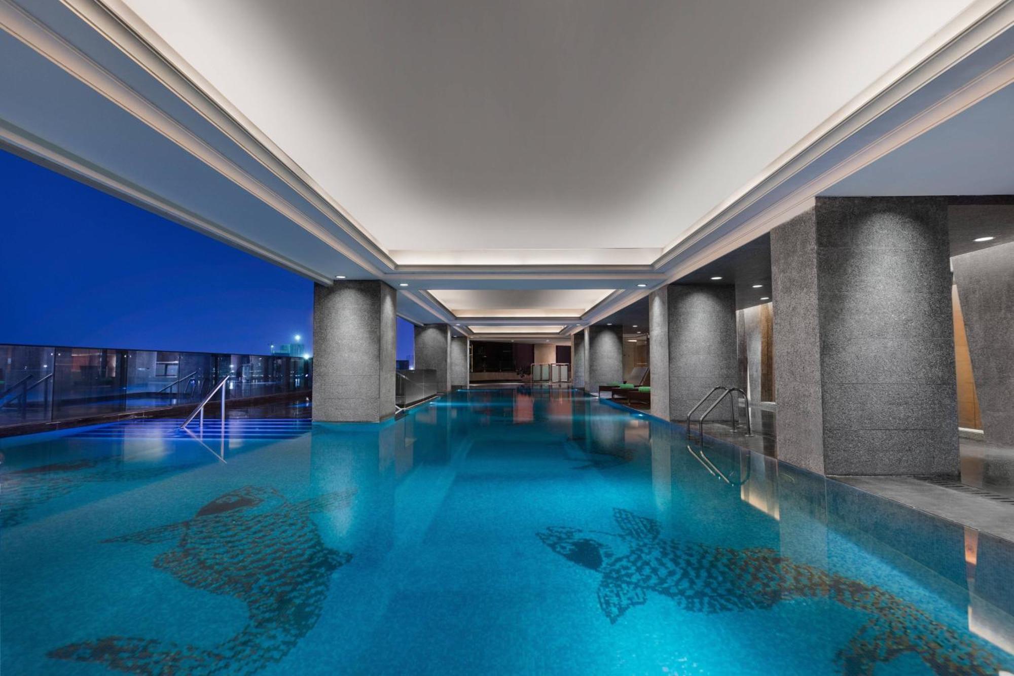 Sheraton Hotel 5*